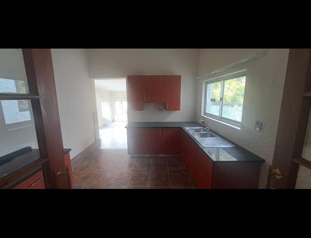 3 BEDROOM PROPERTY TO RENT IN ELSPARK